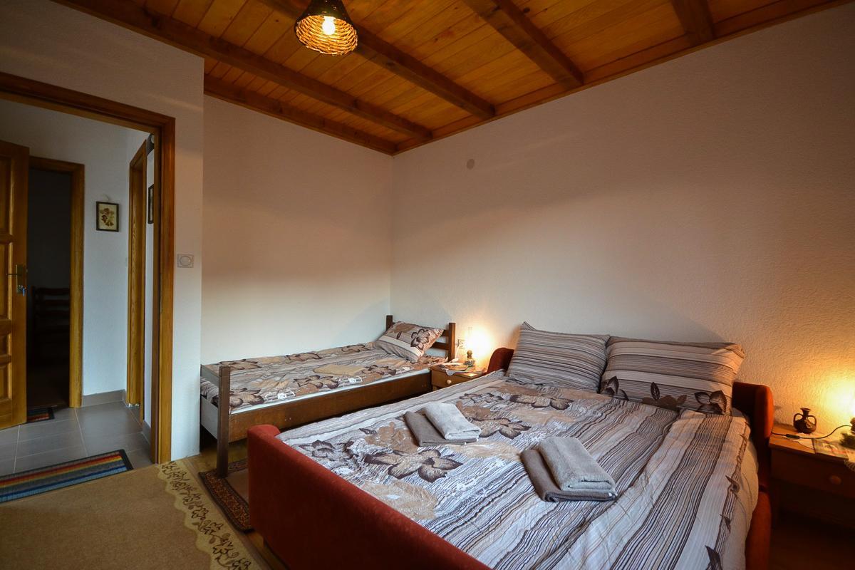 Hotel Antik Foca Exterior foto